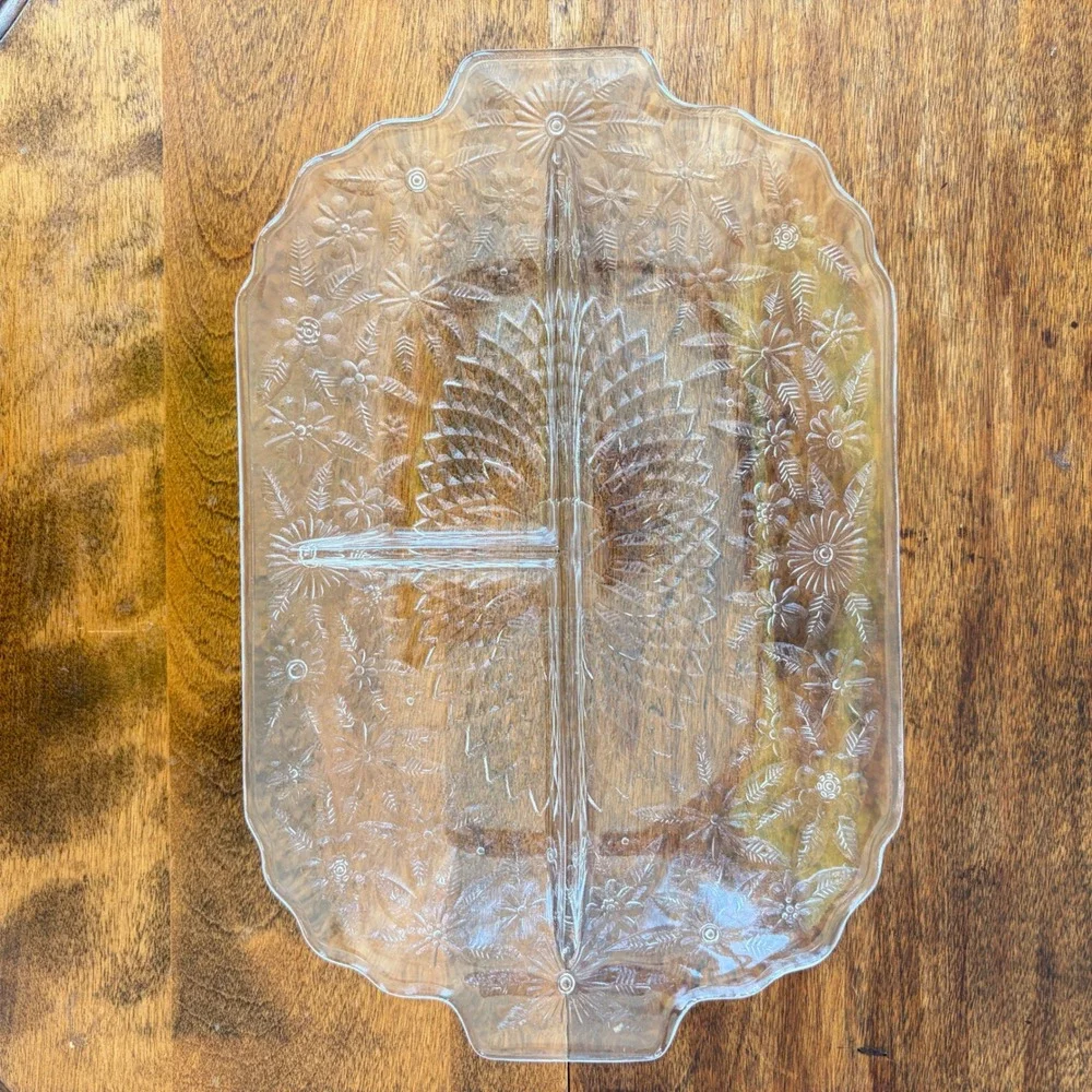 Unbranded vintage clear